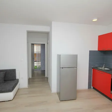 Lovre Макарська